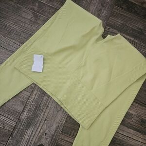 TARGET WORKOUT PANTS SMALL/MEDIUM MORE MEDIUM